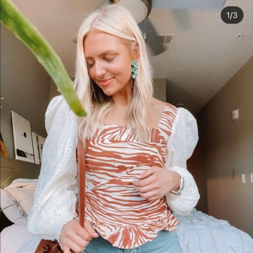 NWT Anthropologie x Love The Label Smocked Puff Sleeve Square Zebra Blouse XL